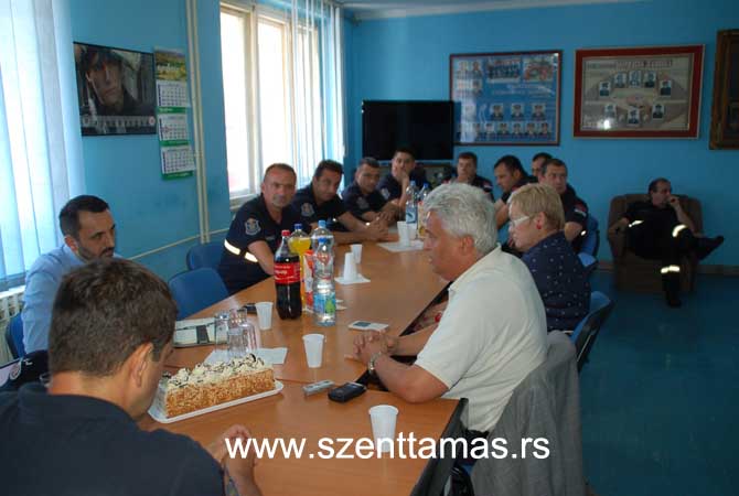 A tűzoltóotthonban 2015. aug. 10.
